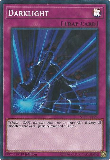 Darklight SR06-EN035 card from Structure Deck: Lair of Darkness