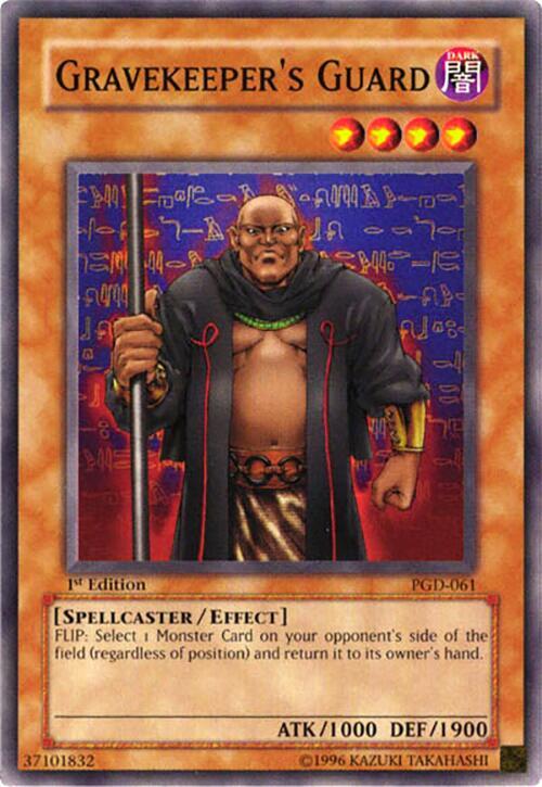 Gravekeeper's Guard PGD-061 card from Pharaonic Guardian