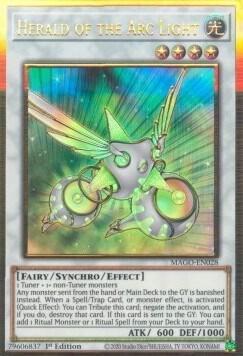 Herald of the Arc Light MAGO-EN028 card from Maximum Gold