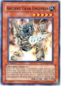 Ancient Gear Engineer SD10-EN003 card from Structure Deck: Machine Re-Volt