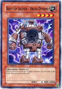 Boot-Up Soldier - Dread Dynamo SD10-EN004 card from Structure Deck: Machine Re-Volt