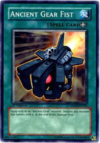 Ancient Gear Fist SD10-EN020 card from Structure Deck: Machine Re-Volt