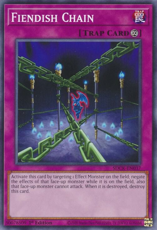 Fiendish Chain SDCK-EN037 card from Structure Deck: The Crimson King