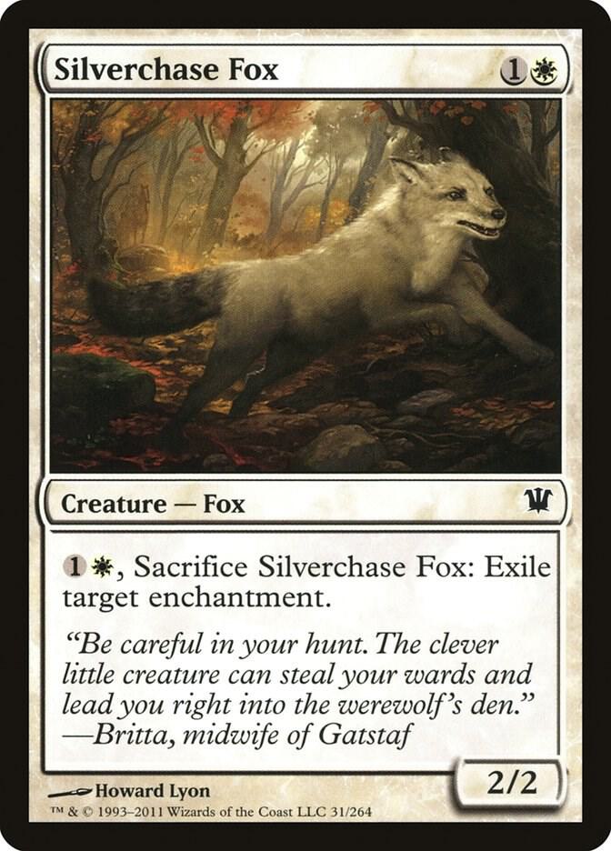 Silverchase Fox 31 card from Innistrad