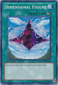 Dimensional Fissure RYMP-EN081 card from Ra Yellow Mega Pack