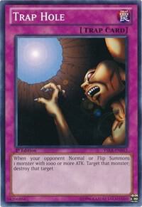 Trap Hole YSKR-EN042 card from Starter Deck: Kaiba Reloaded