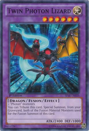 Twin Photon Lizard (Starfoil) SP14-EN020 card from Star Pack 2014