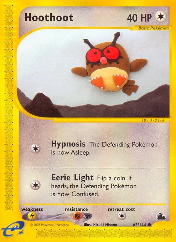 Hoothoot 065/144 card from Skyridge